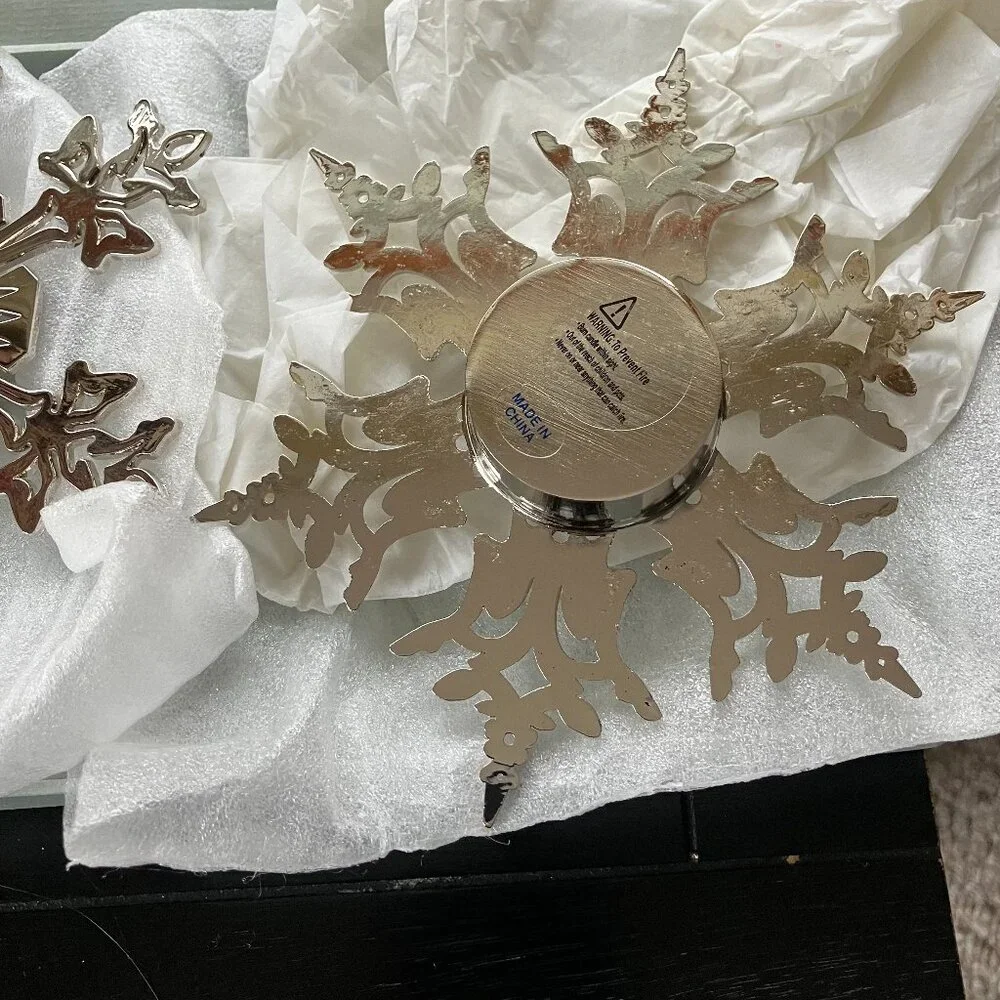 New In the Box Restoration Hardware Snowflake Tealight Candle Holders Set of 3